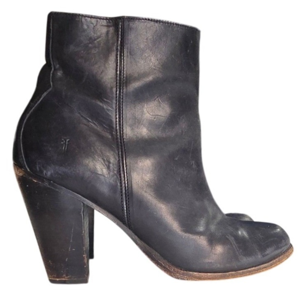Frye Jenny Jet Chelsea black leather ankle boot with stacked wood heel 9 womens